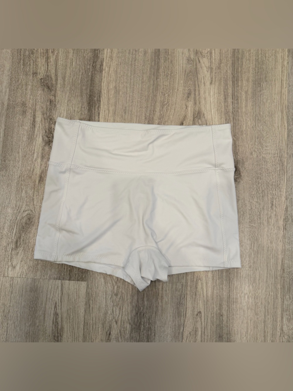 Fabletics White Athletic Shorts‎ XXL High Rise